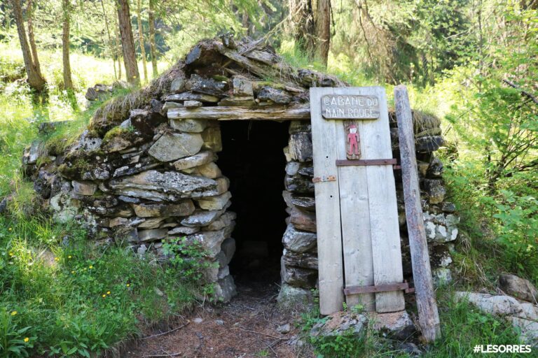 Cabane du nain rouge - Les Orres